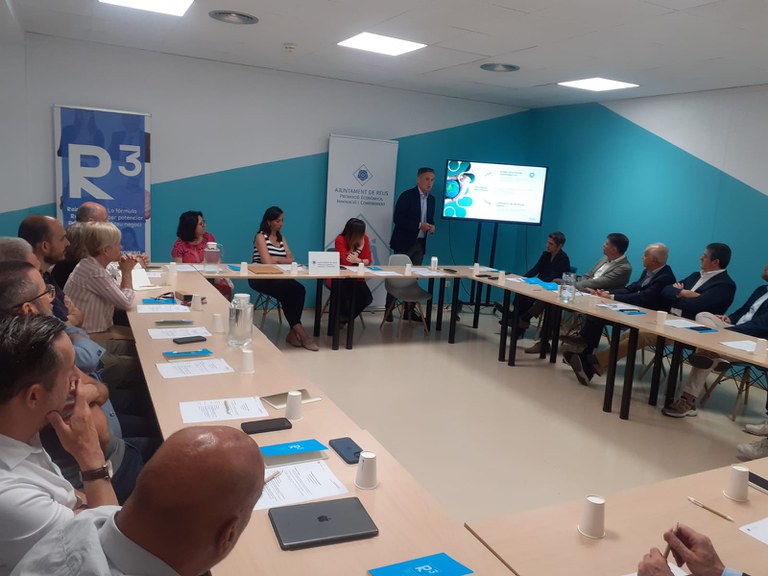 2.01.3.01 - Concreció i suport als projectes de millora de serveis dels Polígons d’Activitat Econòmica.