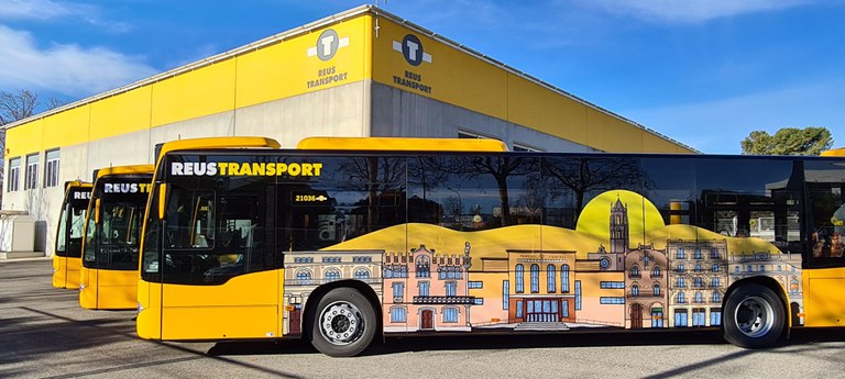 3.03.3.02 - Ampliar i millorar la freqüència de les línies de bus urbà L10, L11, L20, L50 i L60.